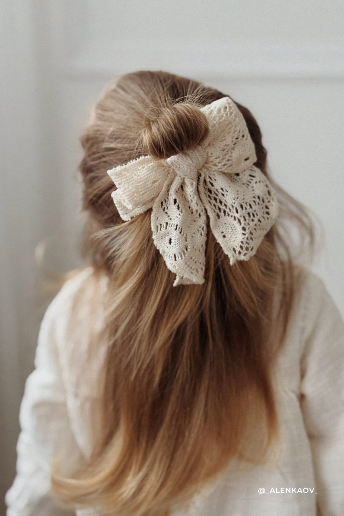 Lili Bow - Antique White Childrens Bow from Jamie Kay Australia