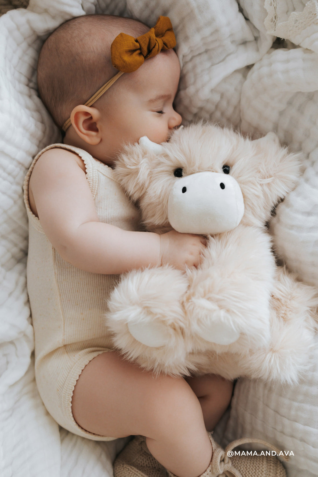 Snuggle Bunnies - Hilda The Highland Cow Childrens Toy from Jamie Kay Australia