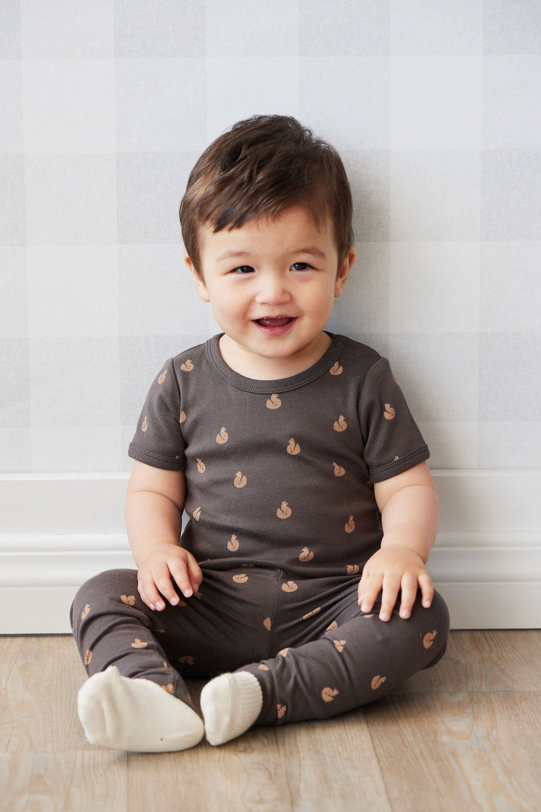 Organic Cotton Hudson Short Sleeve Bodysuit - Fox Cubs Wolf Childrens Bodysuit from Jamie Kay Australia