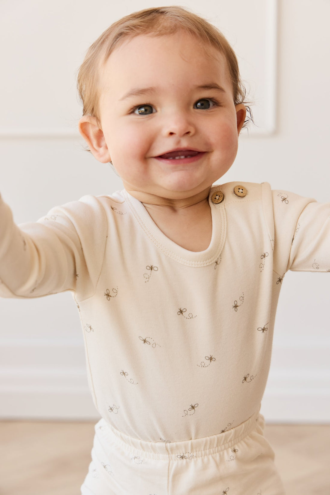 Organic Cotton Fernley Bodysuit - Bumblebees Childrens Bodysuit from Jamie Kay Australia