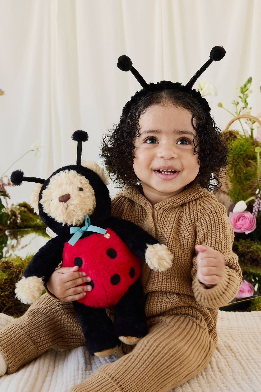 Snuggle Bunnies - Arthur the Bear - Lovebug Childrens Toys from Jamie Kay Australia