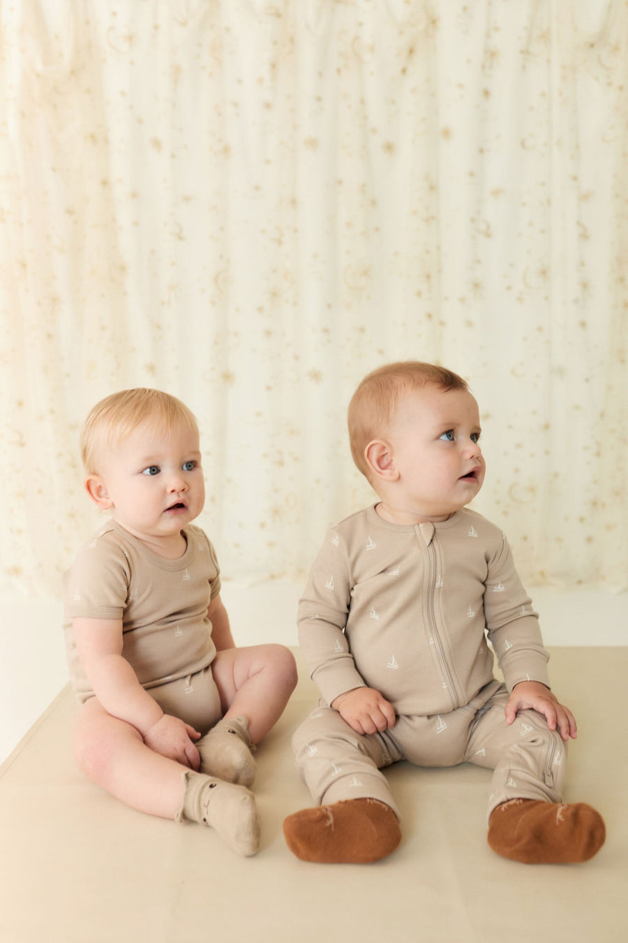 Organic Cotton Hudson Short Sleeve Bodysuit - Set Sail Vintage Taupe Childrens Bodysuit from Jamie Kay Australia