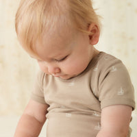 Organic Cotton Hudson Short Sleeve Bodysuit - Set Sail Vintage Taupe Childrens Bodysuit from Jamie Kay Australia