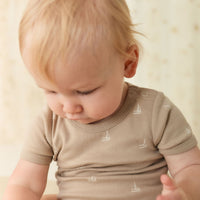 Organic Cotton Hudson Short Sleeve Bodysuit - Set Sail Vintage Taupe Childrens Bodysuit from Jamie Kay Australia