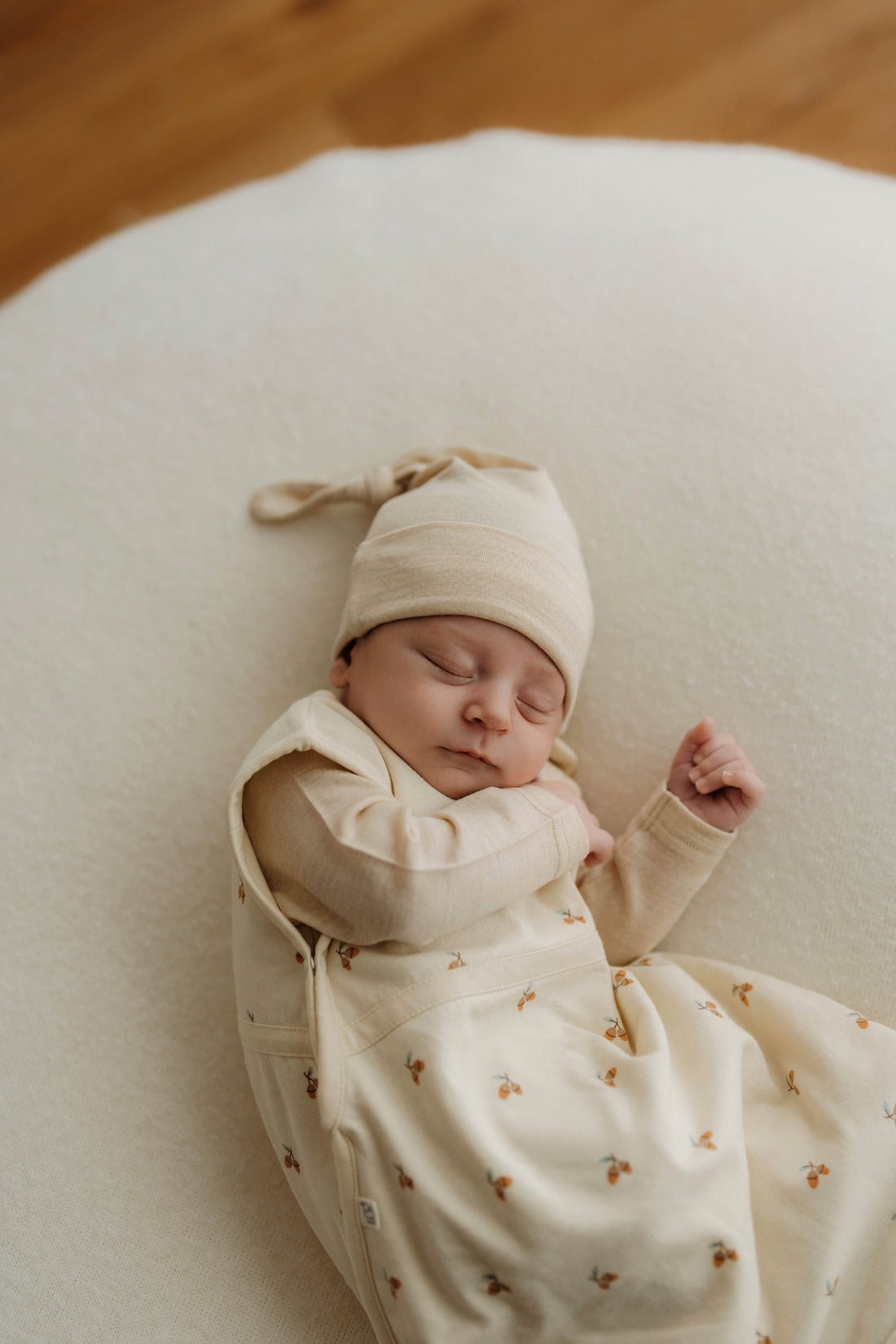 Merino Kids Go Go Bag All Seasons - Woodland Acorns White Childrens Sleeping Bag from Jamie Kay Australia