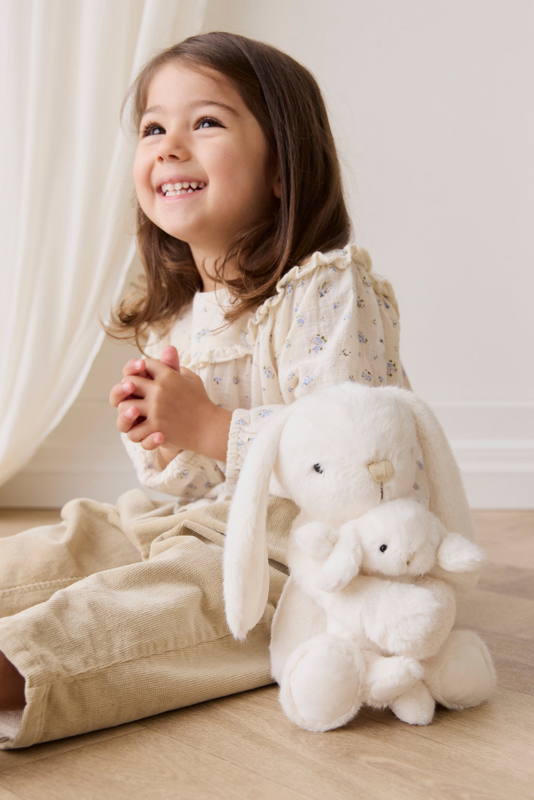 Snuggle Bunnies - Frankie the Hugging Bunny - Marshmallow Childrens Toy from Jamie Kay Australia
