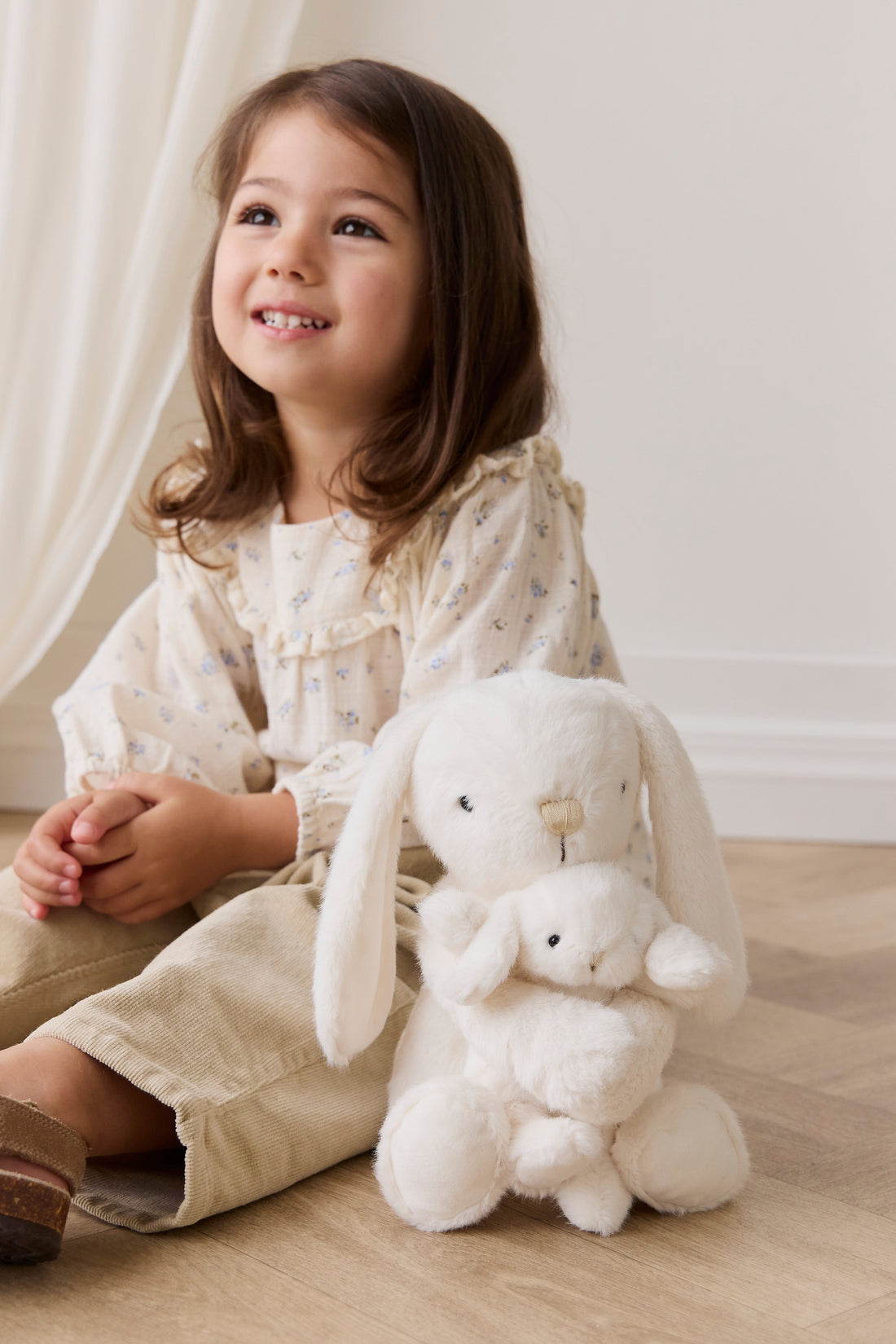Snuggle Bunnies - Frankie the Hugging Bunny - Marshmallow Childrens Toy from Jamie Kay Australia