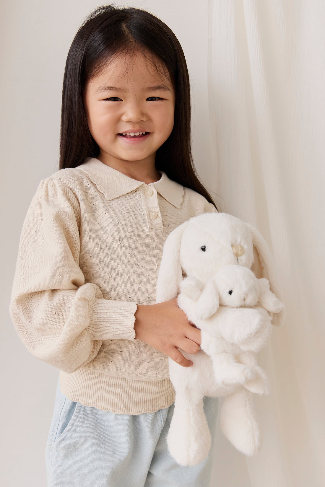 Snuggle Bunnies - Frankie the Hugging Bunny - Marshmallow Childrens Toy from Jamie Kay Australia