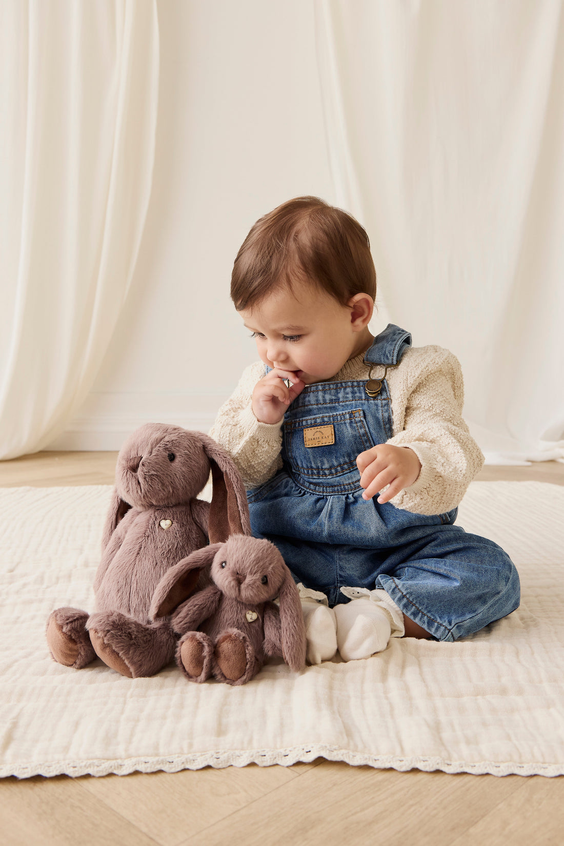 Snuggle Bunnies - Penelope - Spice