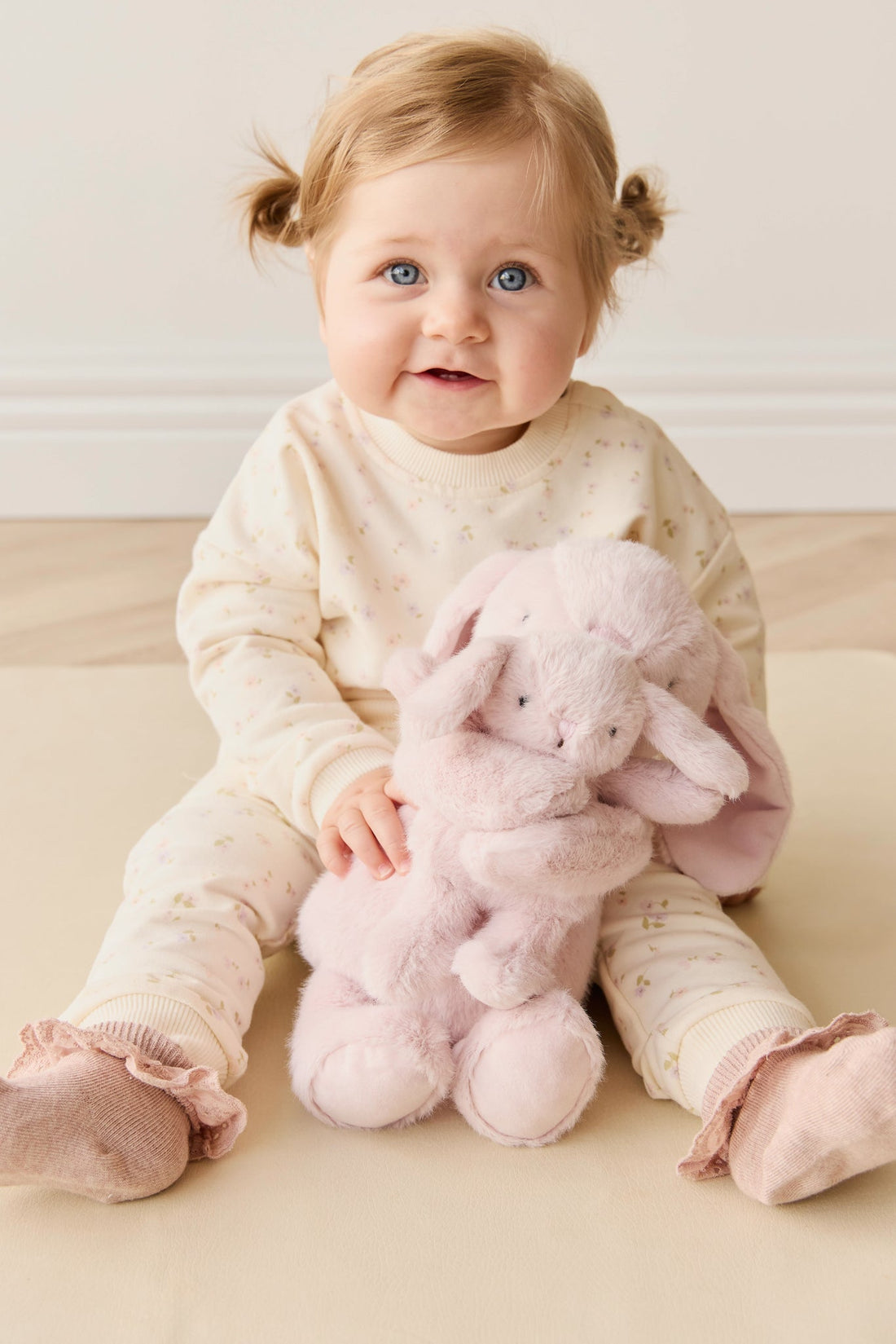 Snuggle Bunnies - Frankie the Hugging Bunny - Blossom Childrens Toy from Jamie Kay Australia